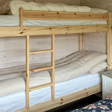 Holiday home 3 Bedroom Gorgeous In