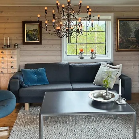 3 Bedroom Gorgeous In *